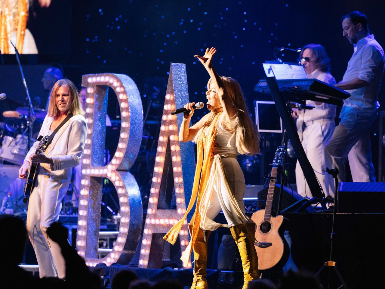 Beispielbild: A Tribute to BONEY M. & ABBA in Berlin mit Ticket und Hotel – Die Show