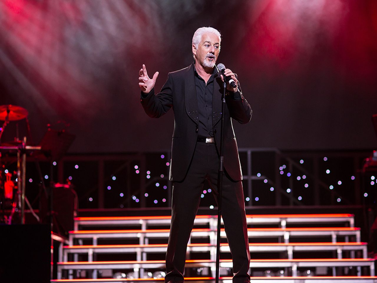 SIC TomJones DannyRoman 930x680 01